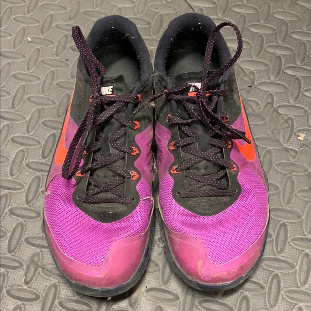 Nike metcons mens 7.5/ women’s 9
